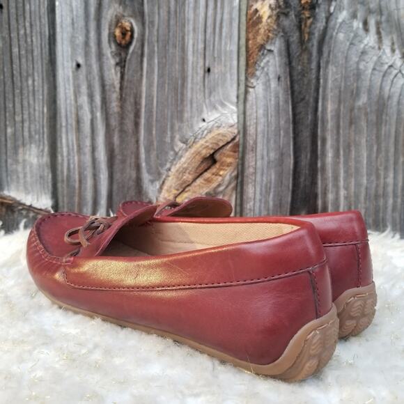Red Leather Moccasins Clarks Dameo Swing Size 7 Slip On Cushioned Driving Loafer - Picture 5 of 15